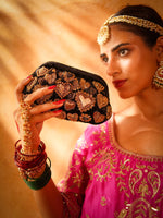 Dilruba Black Batua Bag