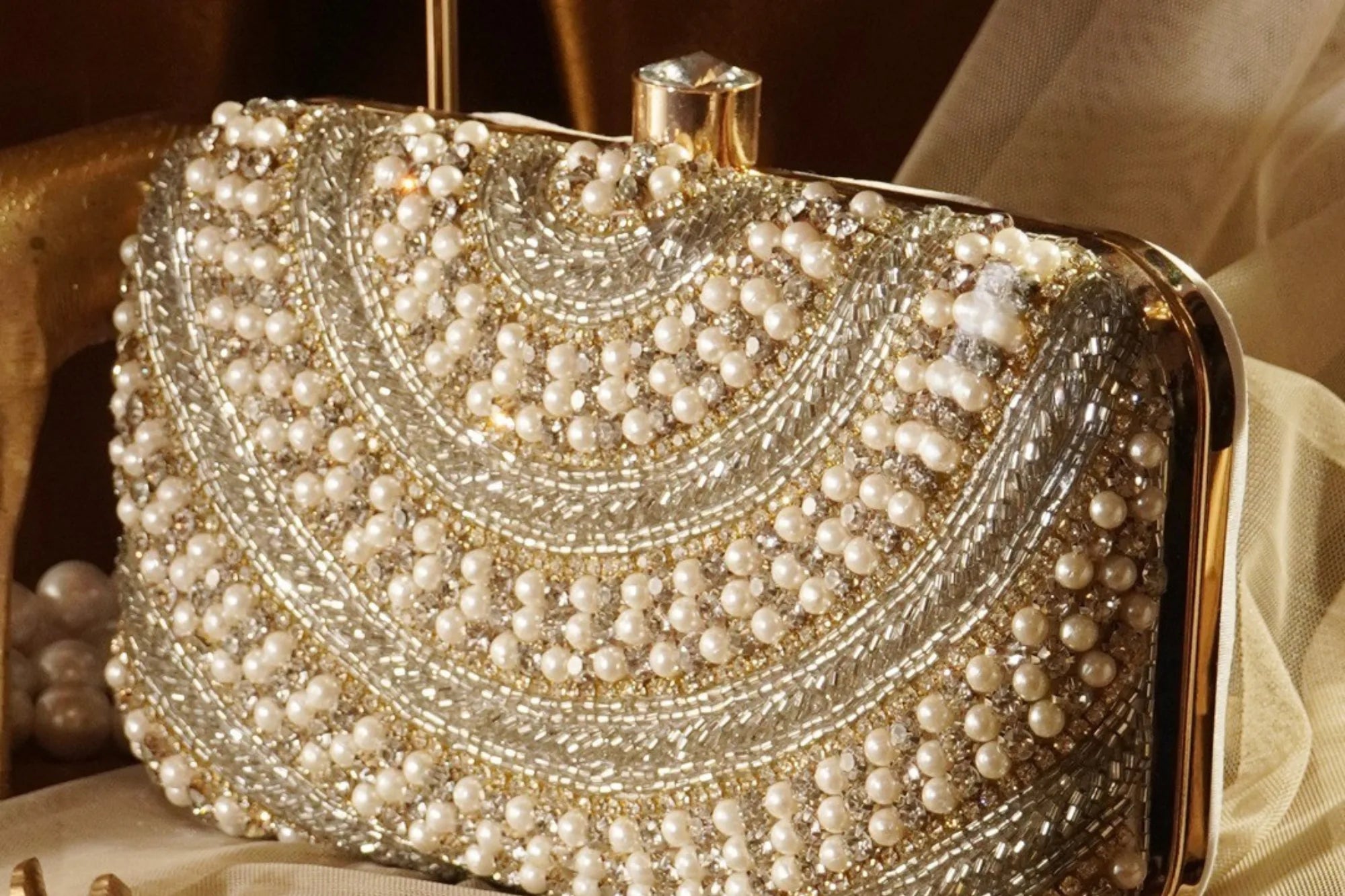 Ashriyaa Clutch Bag for Every Occasion