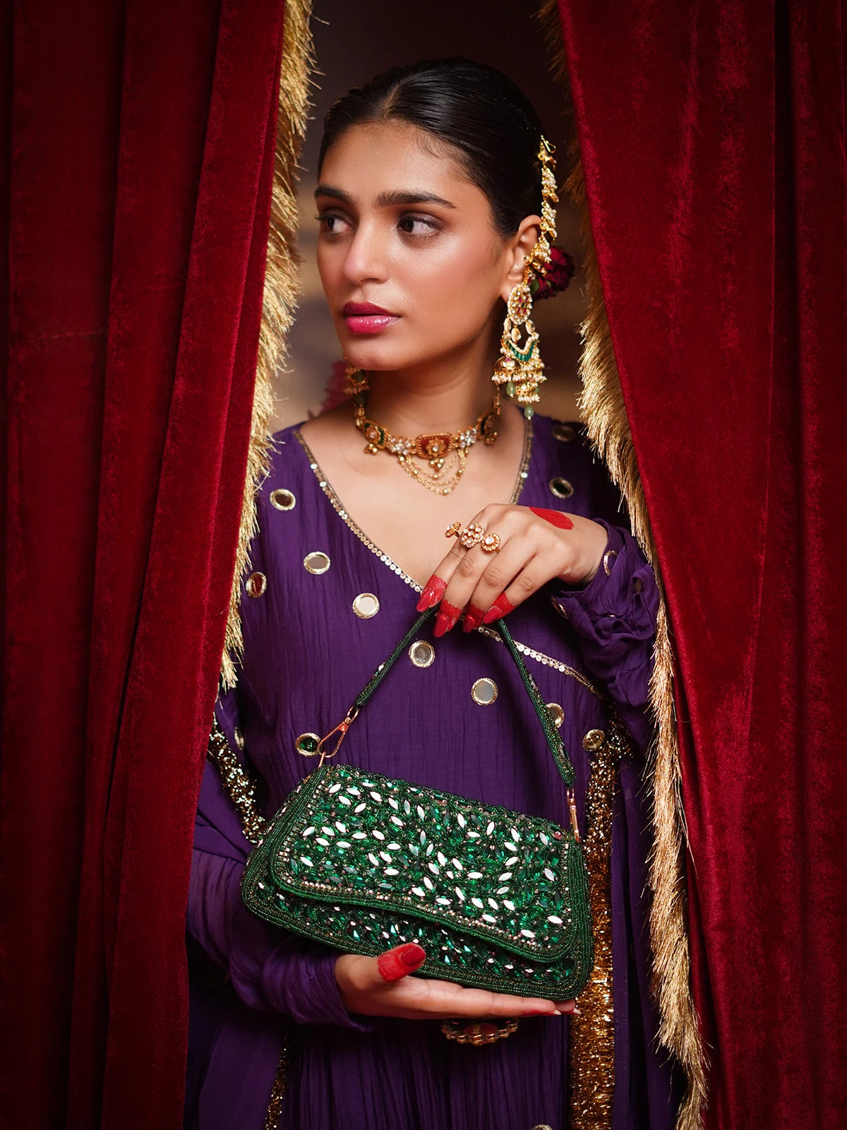 Dilnoor Green Clutch Bag