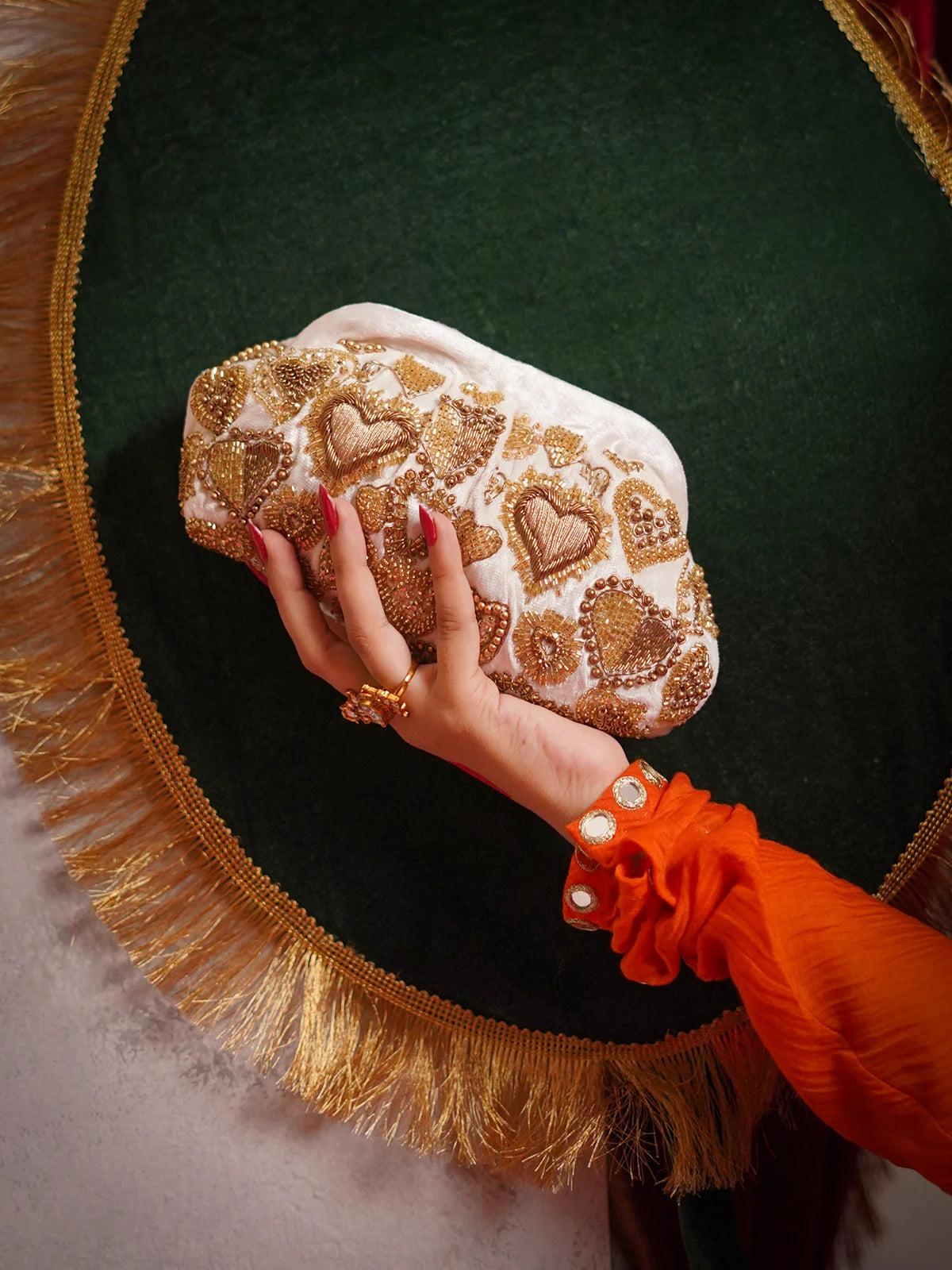 Dilruba White Batua Bag
