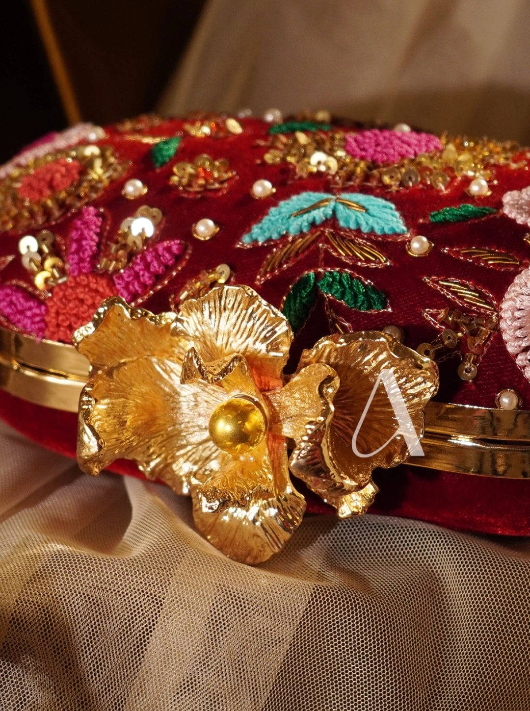 Gulveen Designer Clutch