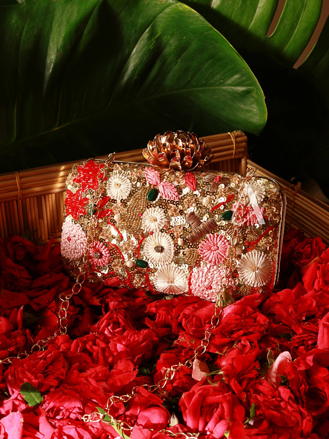 Gulzaar Noor Luxury Clutch